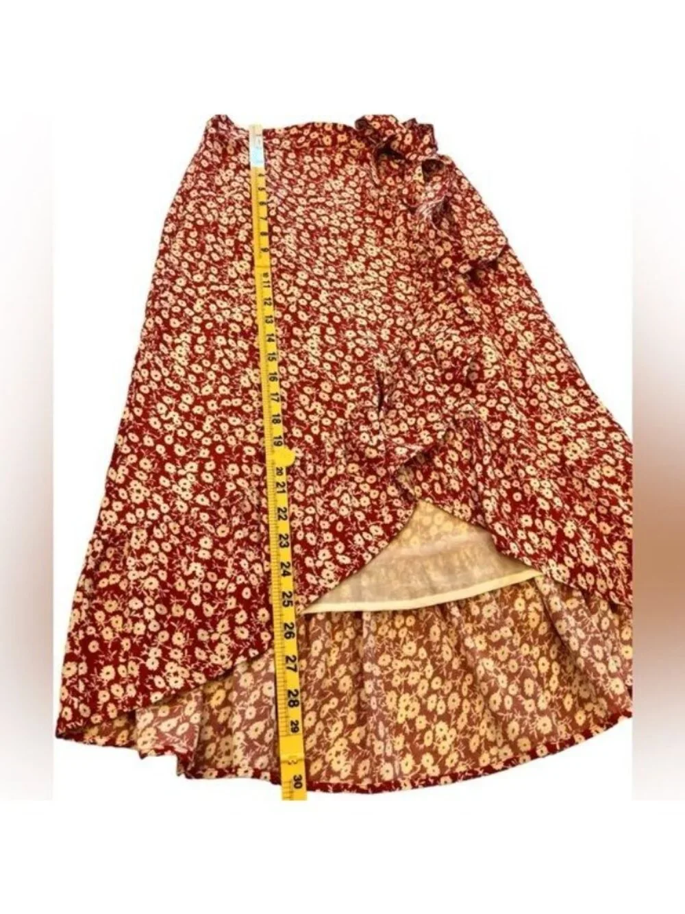 Rails Women’s Skirt Size XS Scarlet Camellia Floral Neptune Ruffle Floral Wrap